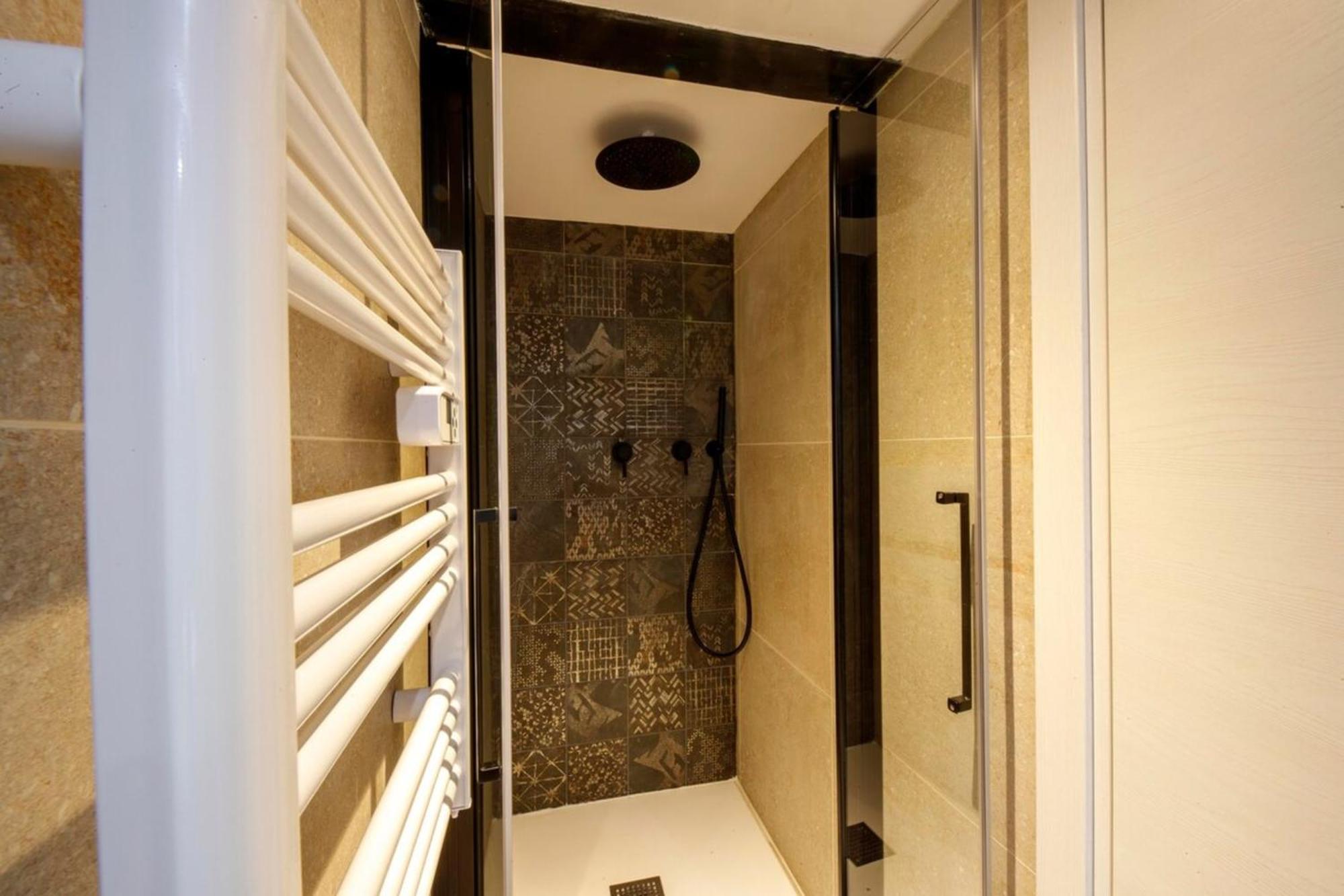 06A2 - Heart Of Old Nice Beautiful Renovated Apartment エクステリア 写真
