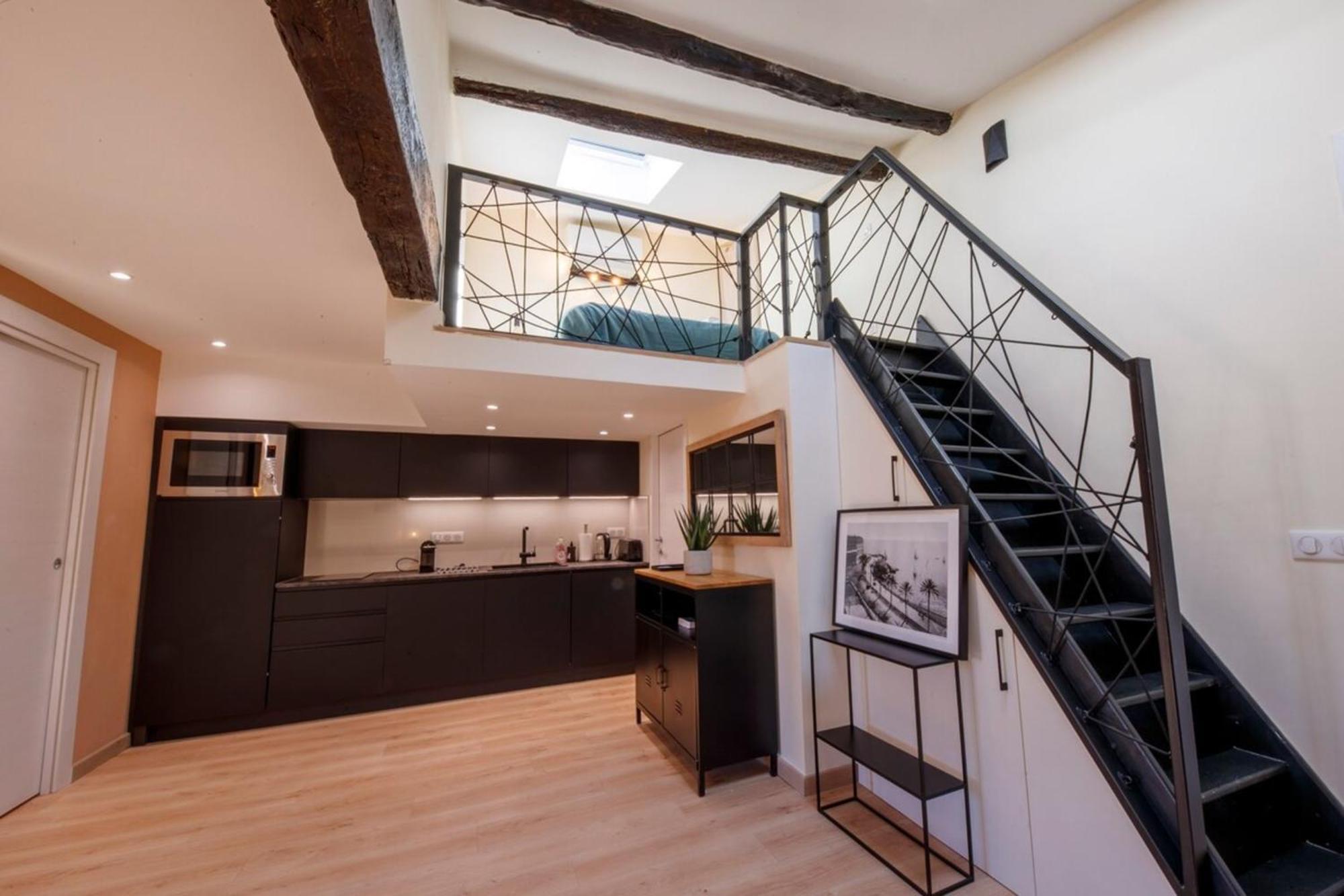 06A2 - Heart Of Old Nice Beautiful Renovated Apartment エクステリア 写真