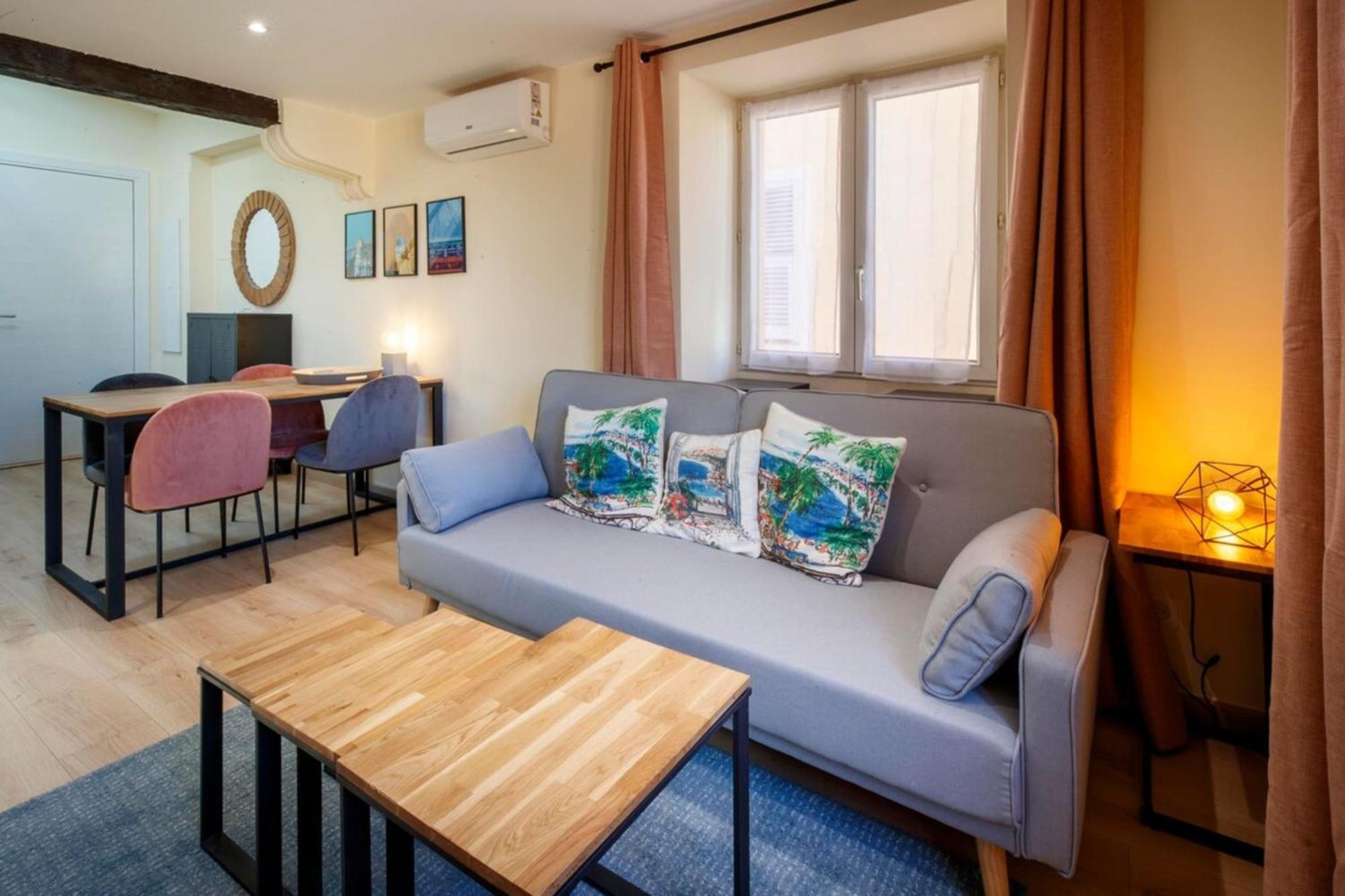 06A2 - Heart Of Old Nice Beautiful Renovated Apartment エクステリア 写真